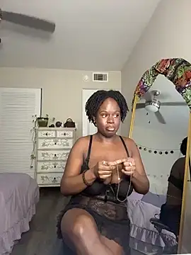 Snapshot of ladiosa_selene chatting on 03-16-26, 09:52 ladiosa selene online show from 03-16-26, 09:52