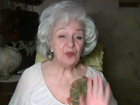 ValeriaKroww online show from 02-15-26, 08:16