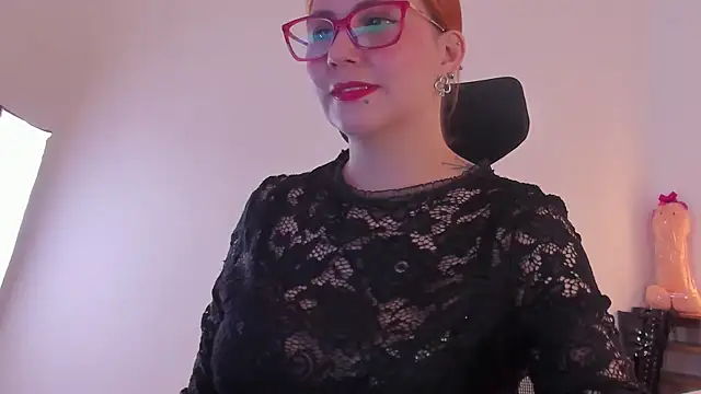 MistressErza online show from 07-06-26, 07:27