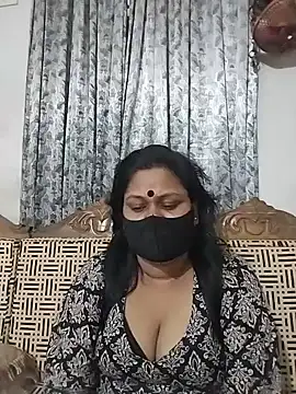 Snapshot of munni-506 chatting on 07-14-26, 07:30 munni-506 online show from 07-14-26, 07:30