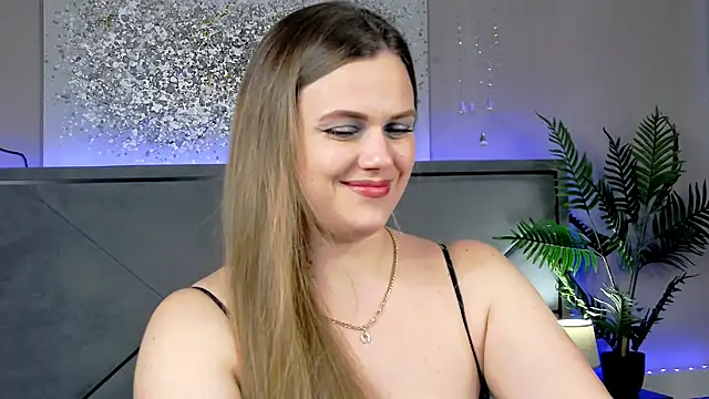 Snapshot of AnabeleBliss chatting on 07-17-26, 12:01 AnabeleBliss online show from 07-17-26, 12:01