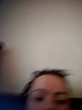 Leacouturierrr online show from 11-21-25, 09:19