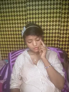 Freakingromance online show from 04-14-26, 09:21