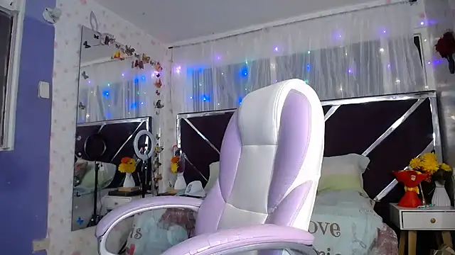 Snapshot of Santy_bigcock_01 chatting on 07-11-26, 12:19 Santy bigcock 01 online show from 07-11-26, 12:19