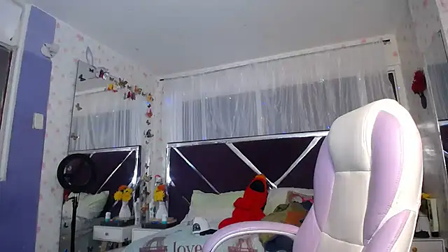Snapshot of Santy_bigcock_01 chatting on 07-20-26, 12:40 Santy bigcock 01 online show from 07-20-26, 12:40