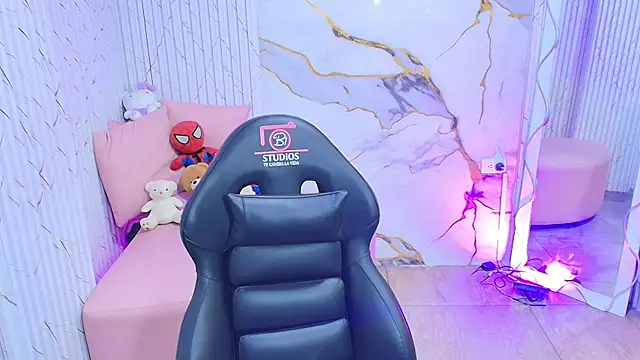 PEACHY TAY online show from 05-28-26, 11:40