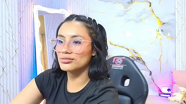 PEACHY TAY online show from 07-15-26, 11:37