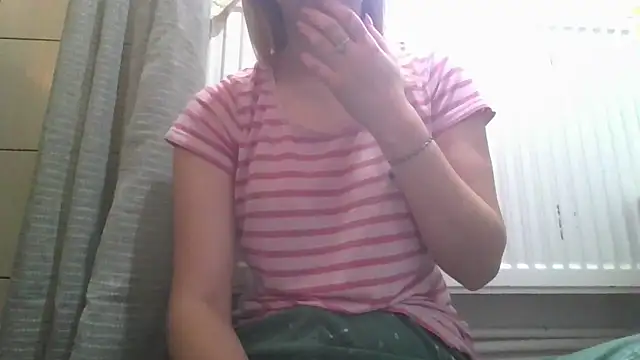 Snapshot of dirty_sasha00 chatting on 03-28-26, 04:34 dirty sasha00 online show from 03-28-26, 04:34