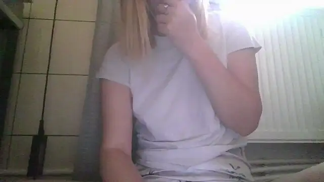 Snapshot of dirty_sasha00 chatting on 06-15-26, 02:47 dirty sasha00 online show from 06-15-26, 02:47