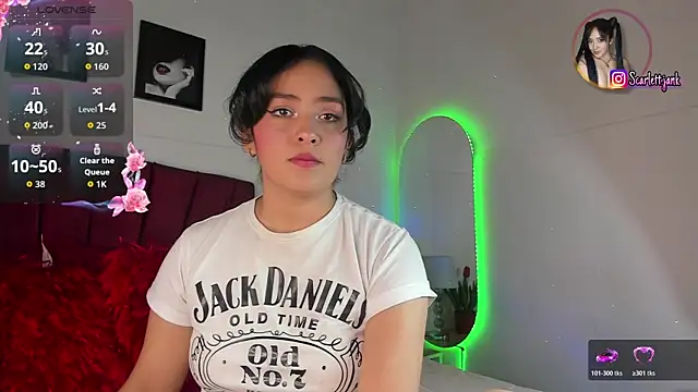 Snapshot of Scarlett_Jank chatting on 06-26-26, 09:19 Scarlett Jank online show from 06-26-26, 09:19