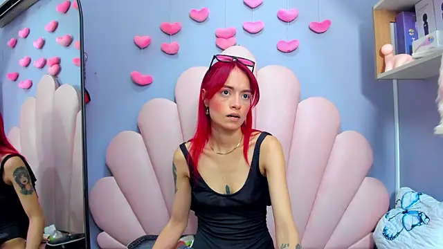 luci miller online show from 04-11-26, 03:22