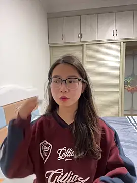 Hmm 0303 online show from 02-15-26, 03:53