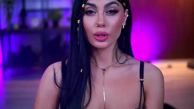 RavennaDArcy online show from 02-17-26, 07:42