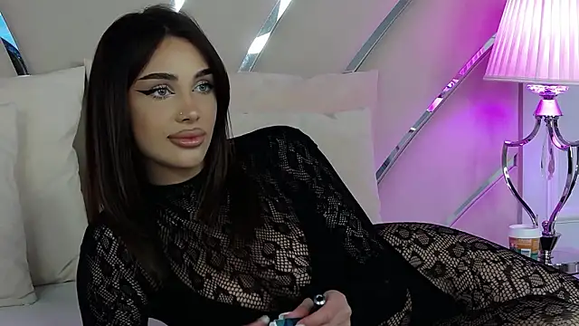 IvyNox online show from 03-20-26, 05:51