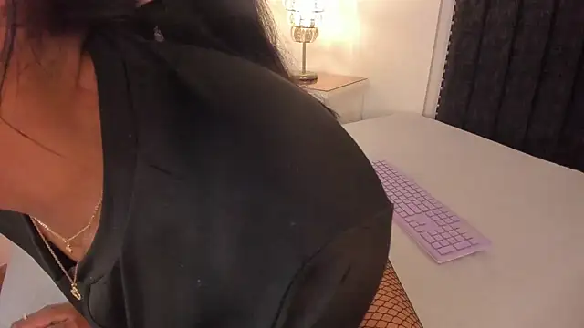 Snapshot of gabriella_ortiz chatting on 02-02-26, 07:23 gabriella ortiz online show from 02-02-26, 07:23