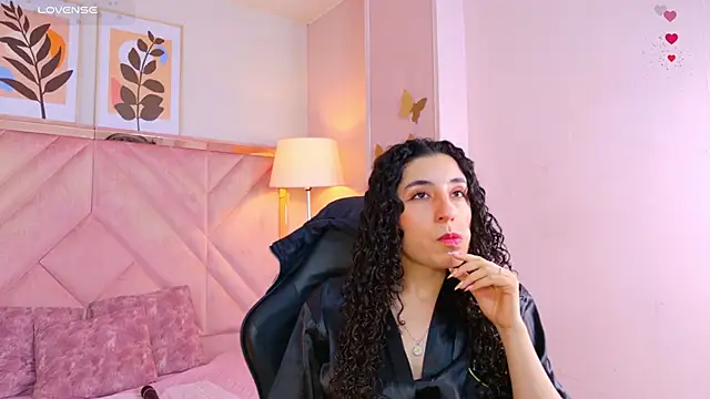 DemiJones  online show from 06-23-26, 04:21