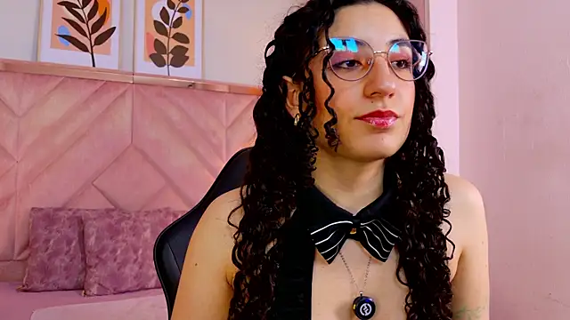 DemiJones  online show from 06-25-26, 05:23