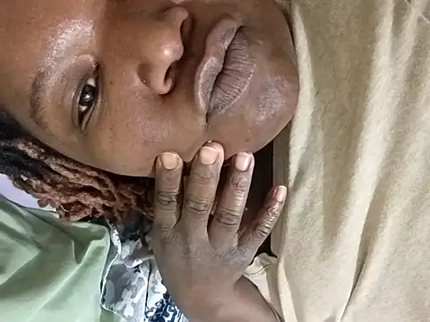 Babygir85 online show from 05-15-26, 01:12