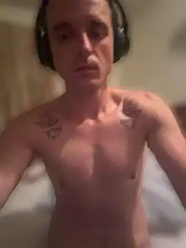 XninoXlokoX9977 online show from 05-09-26, 07:35