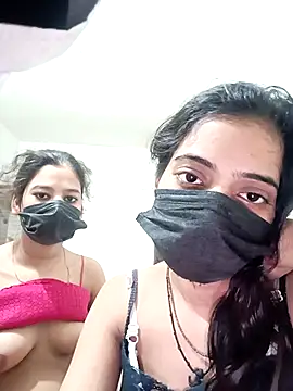 Snapshot of Hot_komall chatting on 02-10-26, 01:32 Hot komall online show from 02-10-26, 01:32