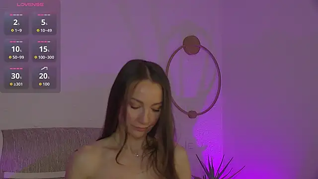 Eva Devine online show from 05-19-26, 06:09