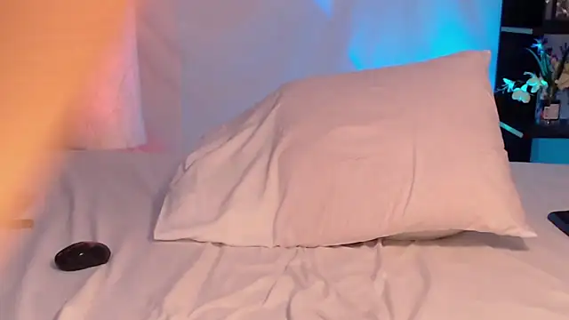 Belladonna lips online show from 03-27-26, 08:26