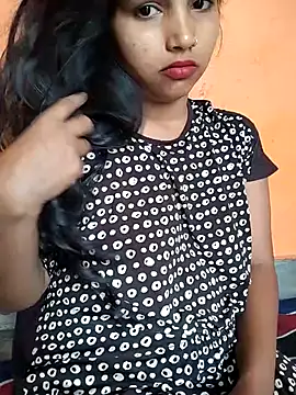 Sexy Divya   online show from 05-17-26, 12:41