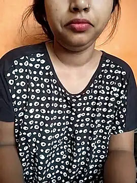 Sexy Divya   online show from 05-19-26, 12:38