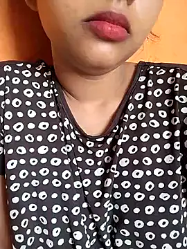 Snapshot of Sexy_Divya__ chatting on 06-20-26, 01:52 Sexy Divya online show from 06-20-26, 01:52