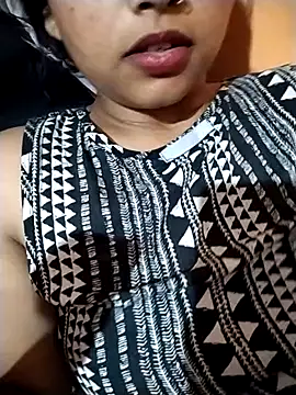 Snapshot of Sexy_Divya__ chatting on 06-22-26, 05:43 Sexy Divya online show from 06-22-26, 05:43