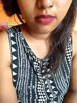 Snapshot of Sexy_Divya__ chatting on 06-29-26, 04:30 Sexy Divya online show from 06-29-26, 04:30