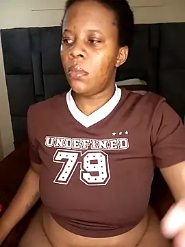 Emmylove-xr25 online show from 05-06-26, 08:47