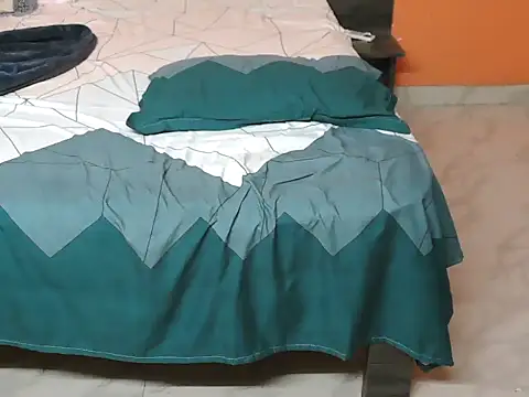 Snapshot of DoremonGirl chatting on 03-09-26, 04:27 DoremonGirl online show from 03-09-26, 04:27