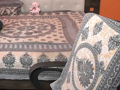 Snapshot of DoremonGirl chatting on 04-13-26, 07:03 DoremonGirl online show from 04-13-26, 07:03