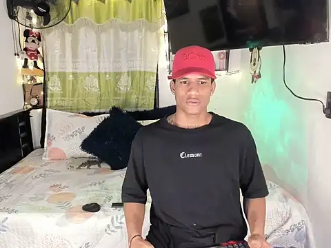 JUANBIGCOCK21CM online show from 06-15-26, 12:46