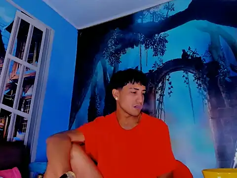 Domine Couple74 online show from 12-17-25, 03:51