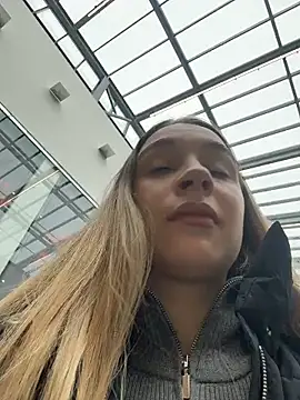 SashaCatt online show from 03-25-26, 09:15