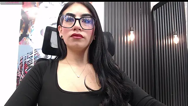 SCARLETT INK  online show from 05-26-26, 02:46