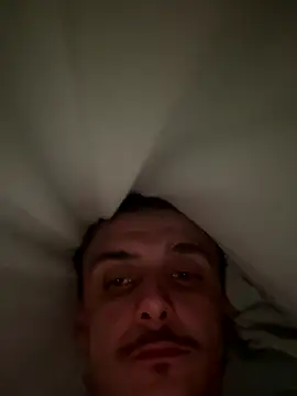 Snapshot of groschibre40100 chatting on 11-22-25, 12:09 groschibre40100 online show from 11-22-25, 12:09