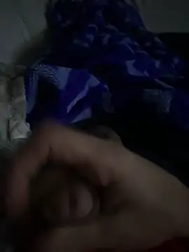 Snapshot of groschibre40100 chatting on 12-18-25, 10:16 groschibre40100 online show from 12-18-25, 10:16