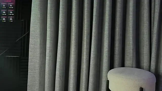 Snapshot of Chloe_Susan_ chatting on 03-11-26, 07:31 Chloe Susan online show from 03-11-26, 07:31