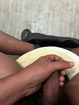 Snapshot of harshareddy2003 chatting on 02-15-26, 10:47 harshareddy2003 online show from 02-15-26, 10:47