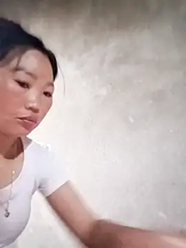 Snapshot of blonde_blg chatting on 03-21-26, 12:26 blonde blg online show from 03-21-26, 12:26