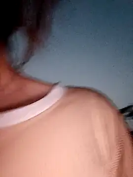 Snapshot of blonde_blg chatting on 04-08-26, 11:43 blonde blg online show from 04-08-26, 11:43