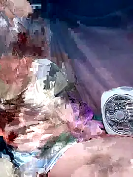 Snapshot of blonde_blg chatting on 04-09-26, 02:11 blonde blg online show from 04-09-26, 02:11