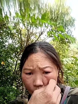 Snapshot of blonde_blg chatting on 04-11-26, 05:45 blonde blg online show from 04-11-26, 05:45