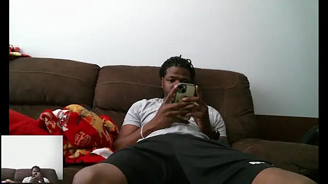 Snapshot of Mr_Sirthedom chatting on 05-14-26, 08:15 Mr Sirthedom online show from 05-14-26, 08:15