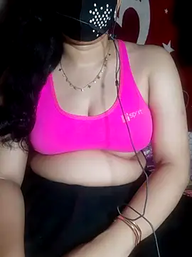 Snapshot of HotGirl23231 chatting on 06-15-26, 05:37 HotGirl23231 online show from 06-15-26, 05:37
