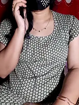 Snapshot of HotGirl23231 chatting on 06-21-26, 06:54 HotGirl23231 online show from 06-21-26, 06:54