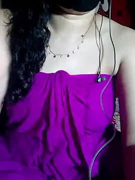 Snapshot of HotGirl23231 chatting on 07-14-26, 08:47 HotGirl23231 online show from 07-14-26, 08:47